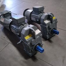 F87平行轴减速机在冲压设