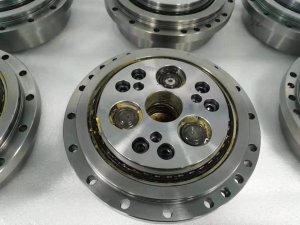 RV 减速机在注塑机中的应用及注意事项